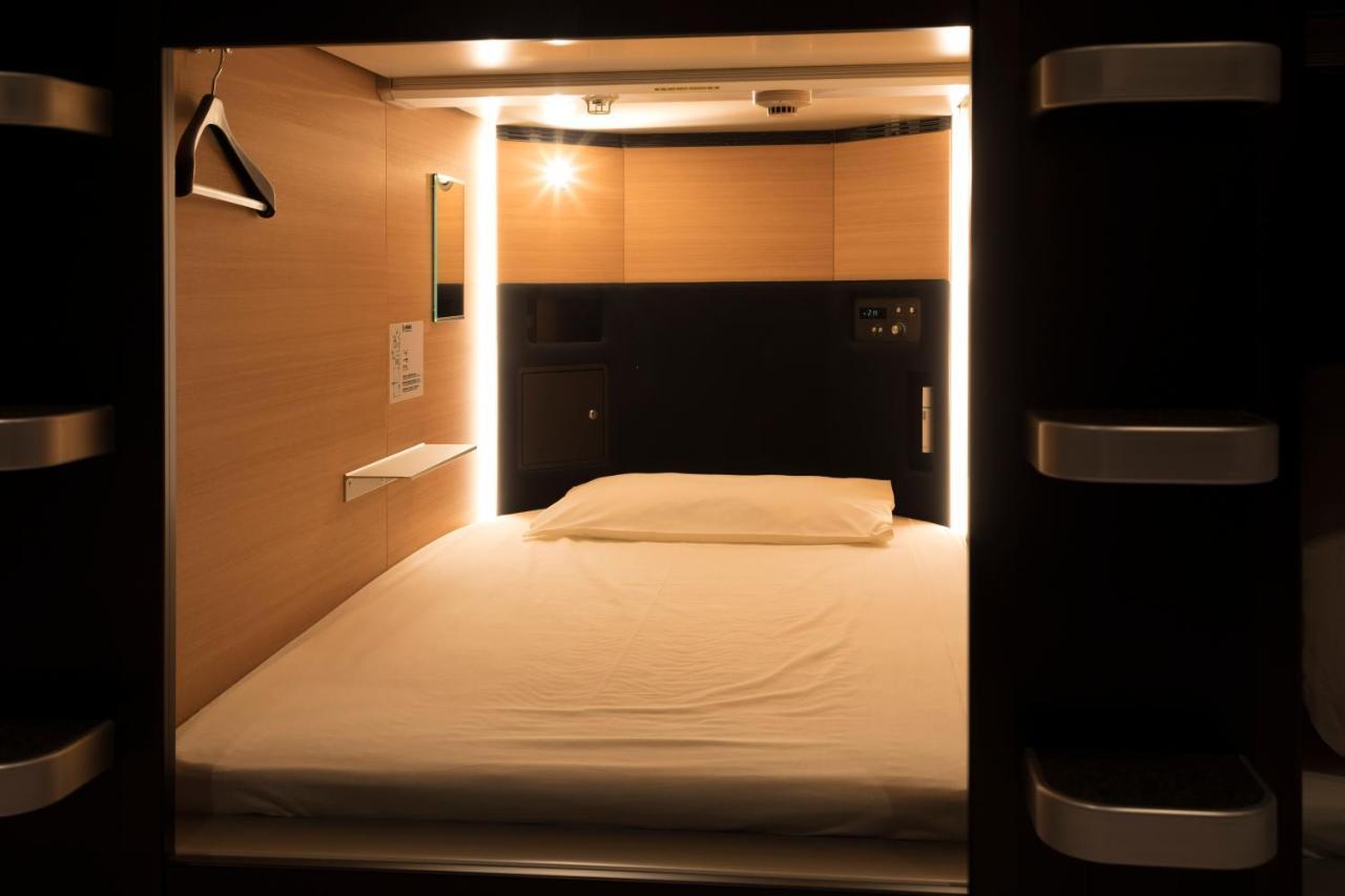 Tube Sq Hotel Csubu Kültér fotó